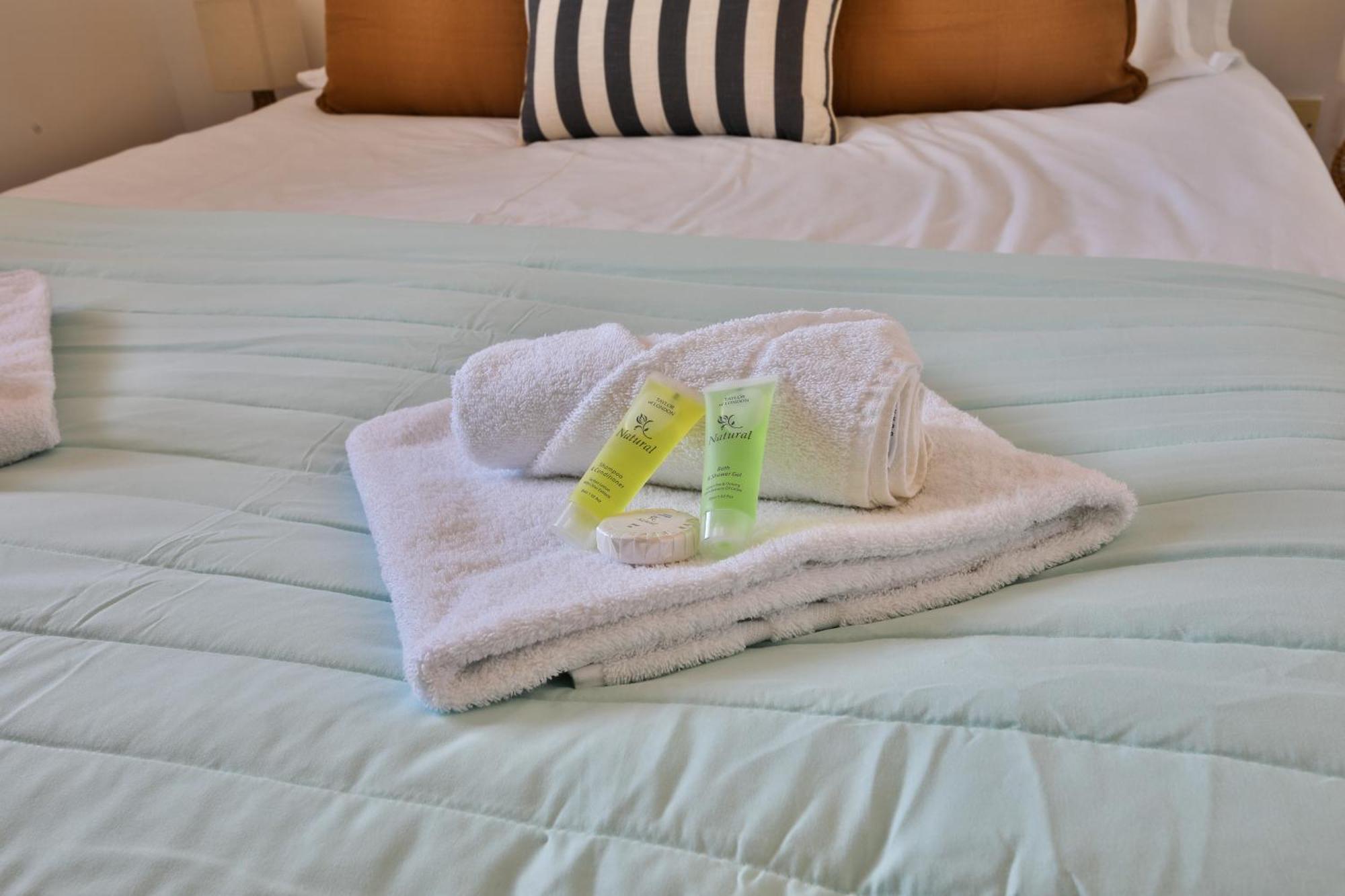 Stayright 2 Bed Beach House With Private Parking- Next To Barry Beach And Jackson Bay מראה חיצוני תמונה